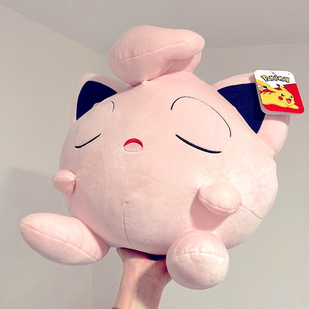 Jumbo Jigglypuff Pokémon Plush